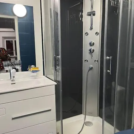 Appartement Joigny Au Coeur De Quartier Historique Extérieur photo